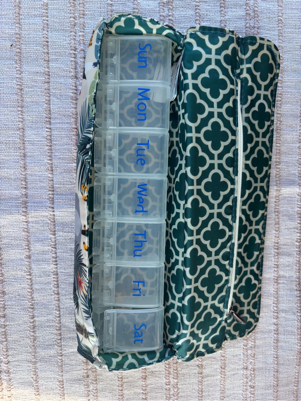 lug Weekly Pill Organizer Case in Teal and White Geometric Print